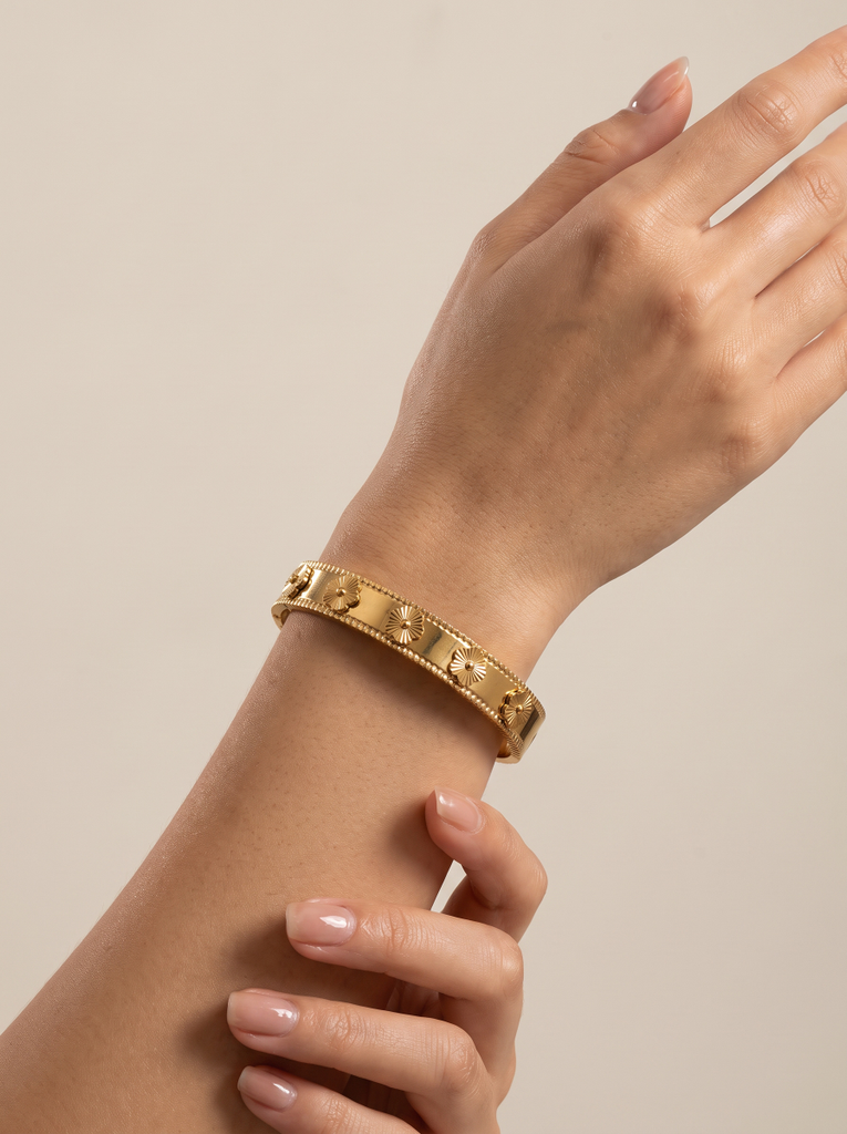 Lush Bloom Flower Bangle